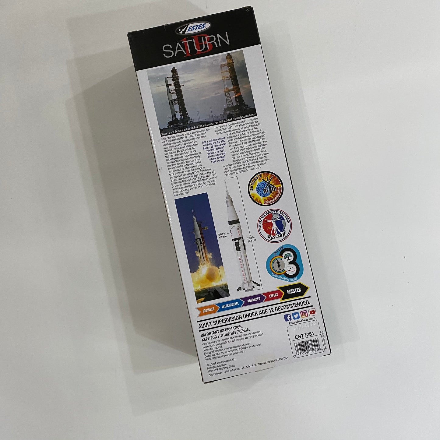 7251 Estes Saturn 1B - Master (KK)