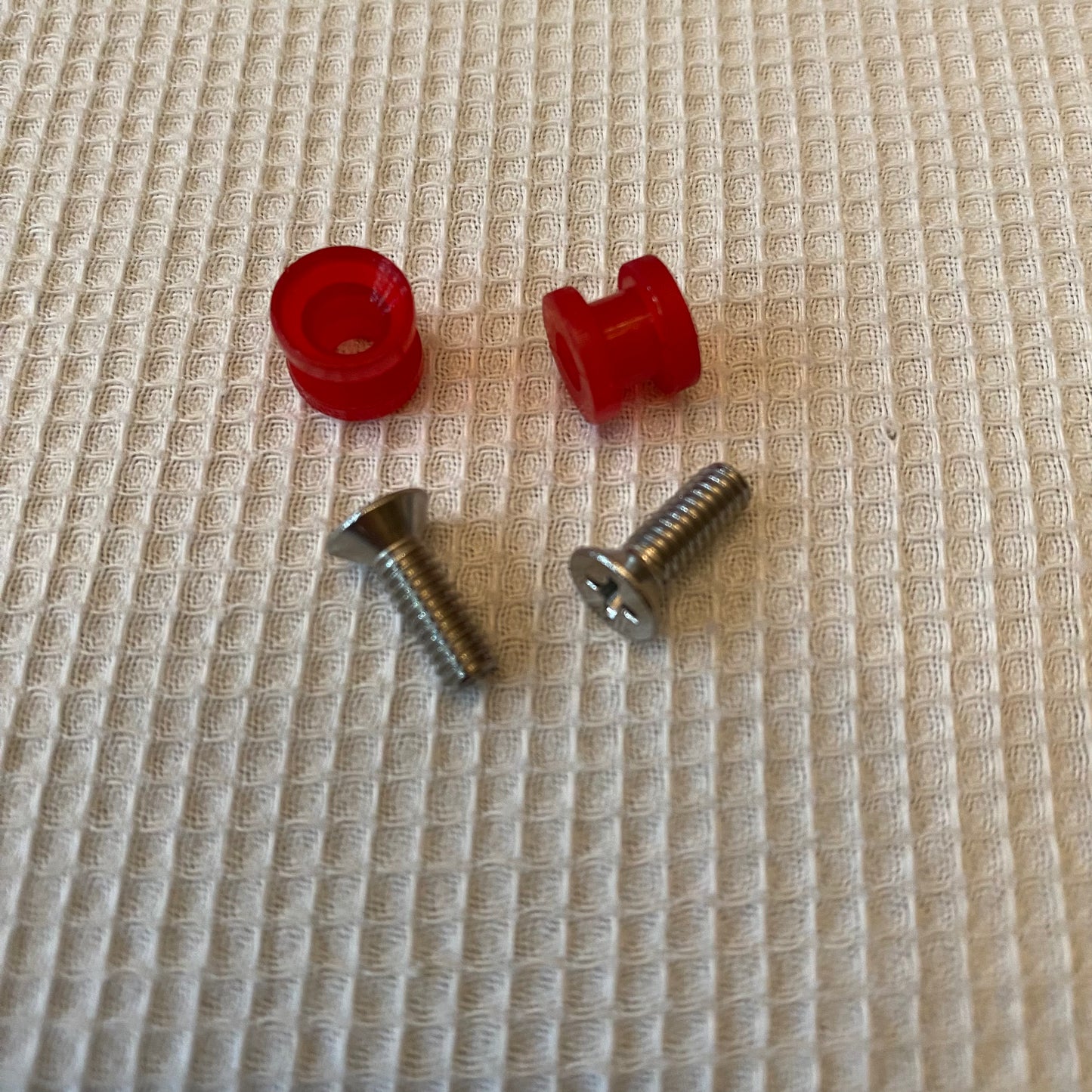 10/10 Single Piece Dyed Rail Buttons