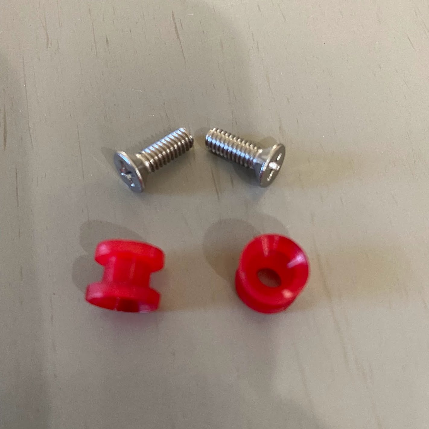 10/10 Single Piece Dyed Rail Buttons
