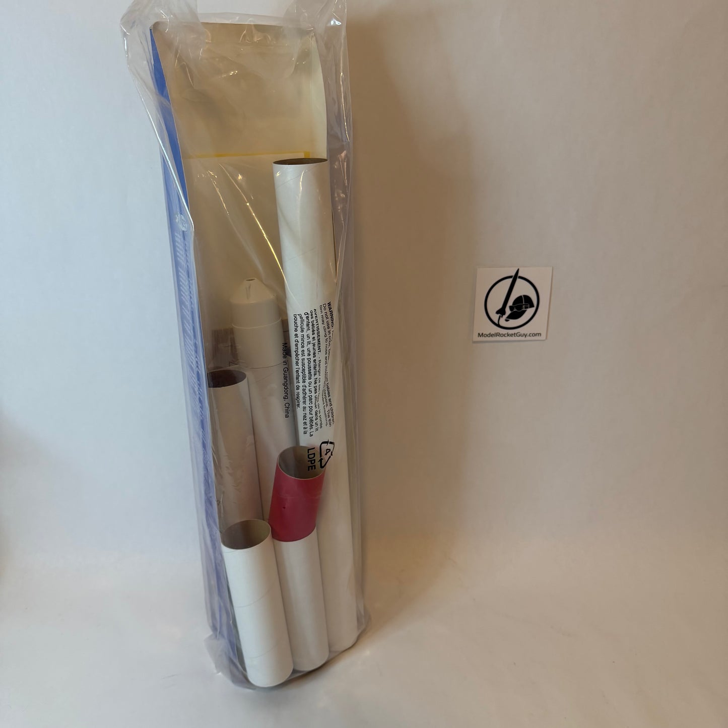 2425 Estes Super Neon XL - Skill Level 3 - OOP