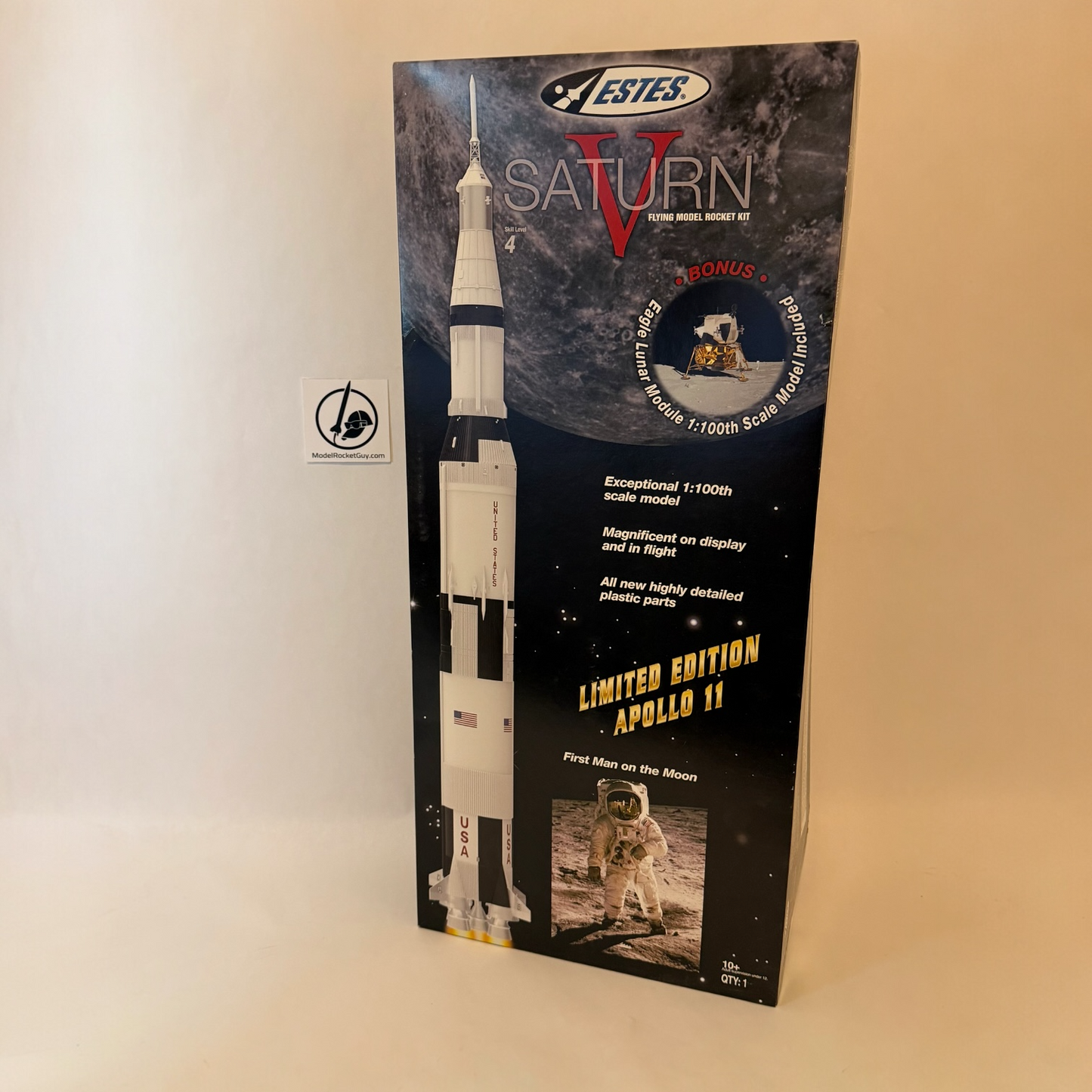 1969 Estes Saturn V Limited Edition Apollo 11 - Skill Level 4 - OOP